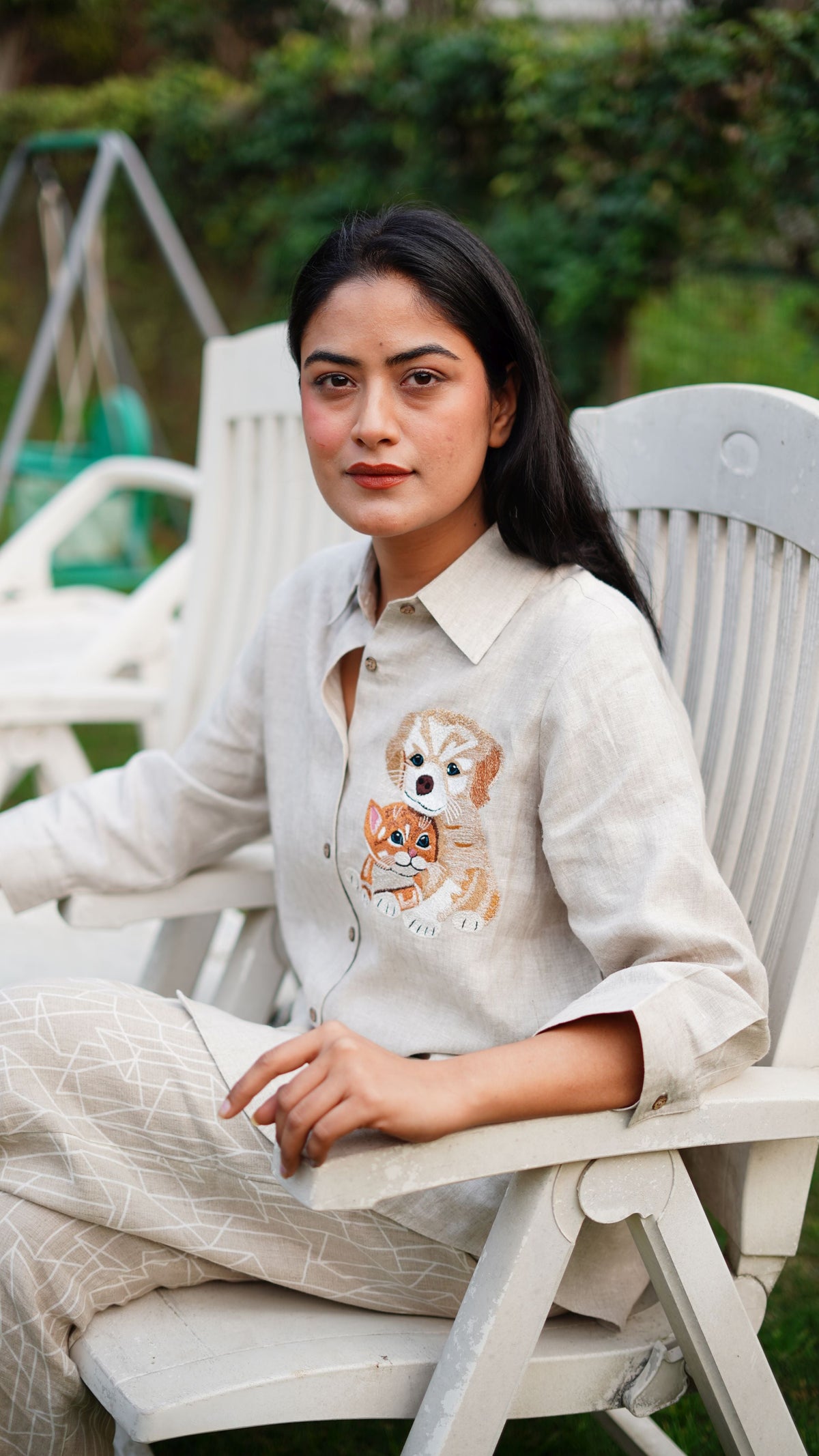 BEIGE DOG/CAT EMB SHIRT