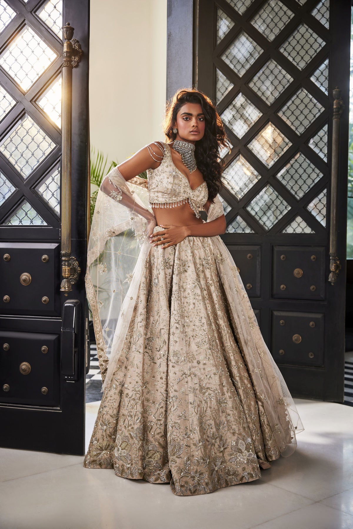 GREY EMBROIDERED RAWSILK SET