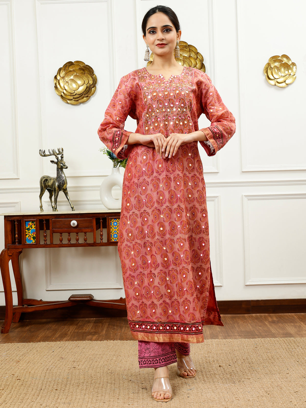 Pink Silk Kurta Set with Paisley Motif and Zari Dupatta