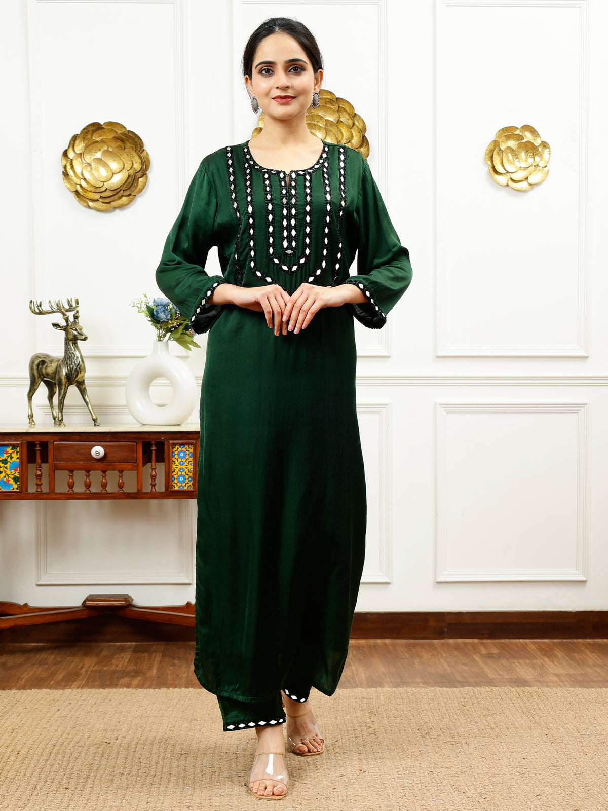 Green Silk Kurta & Pants Set with Hand Embroidered